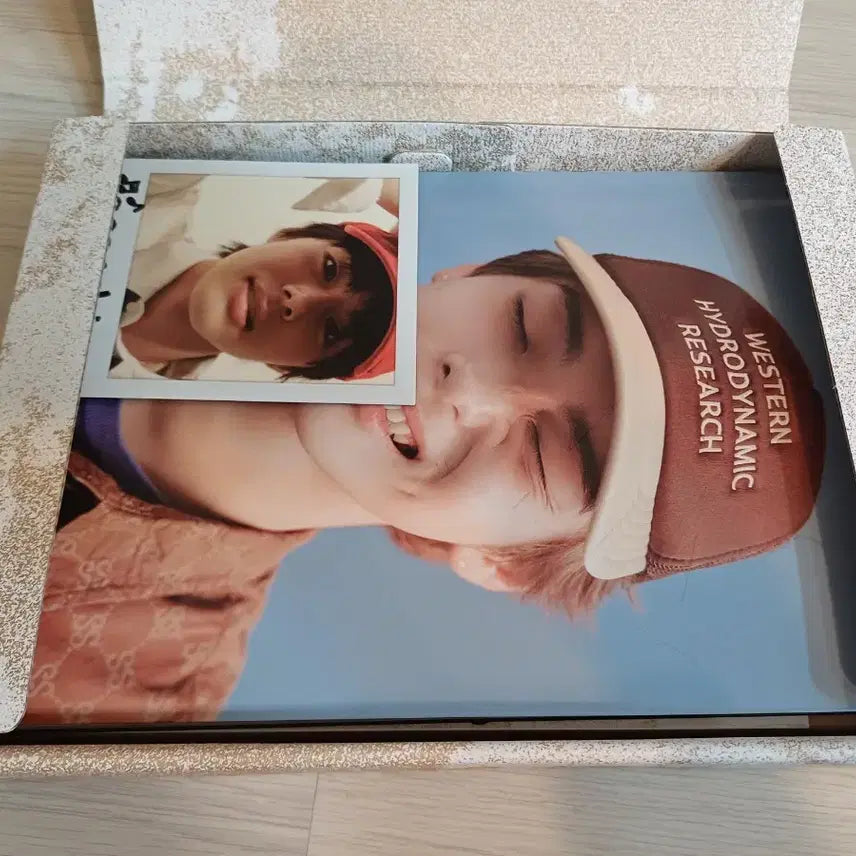 82메이저 트로피 비매 싸인 앨범