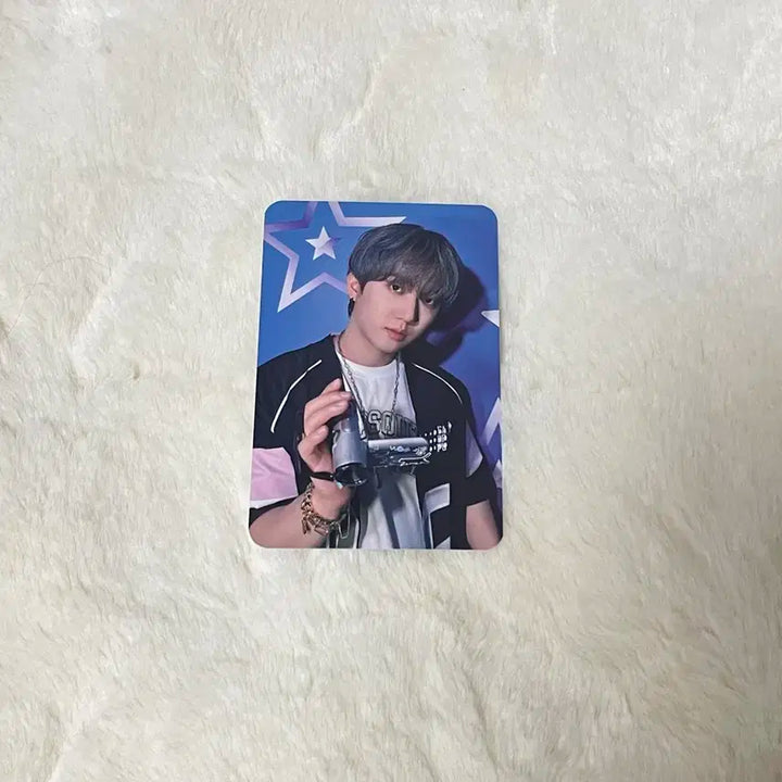 창빈 포카 2025 시즌그리팅 뮤코 특전 시그 스트레이키즈 스키즈