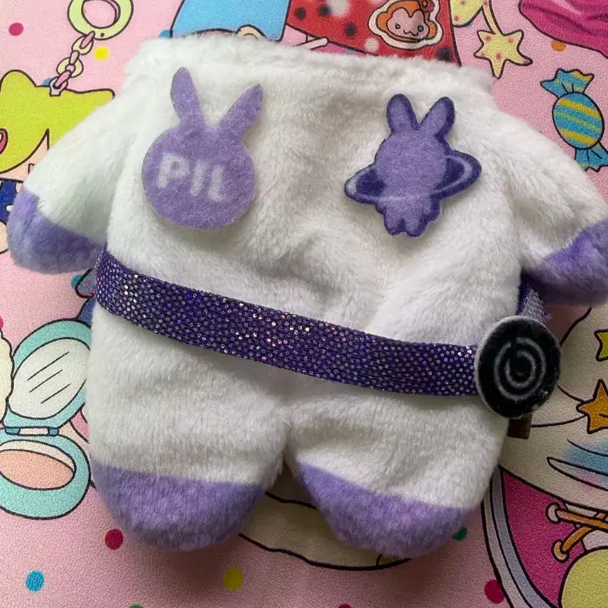 데이식스 데니멀즈 우주복 (모자X)