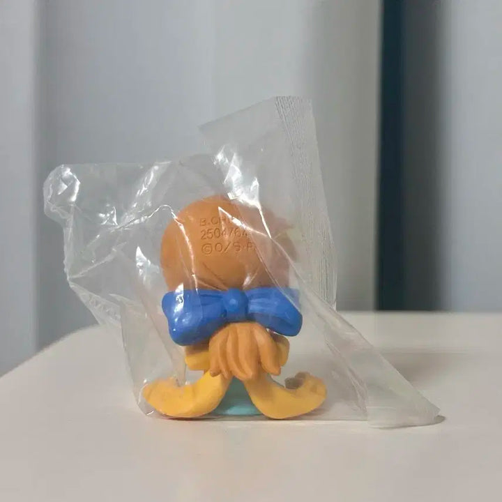 원피스 나미 모도라세타이 피규어 가챠 (미개봉)