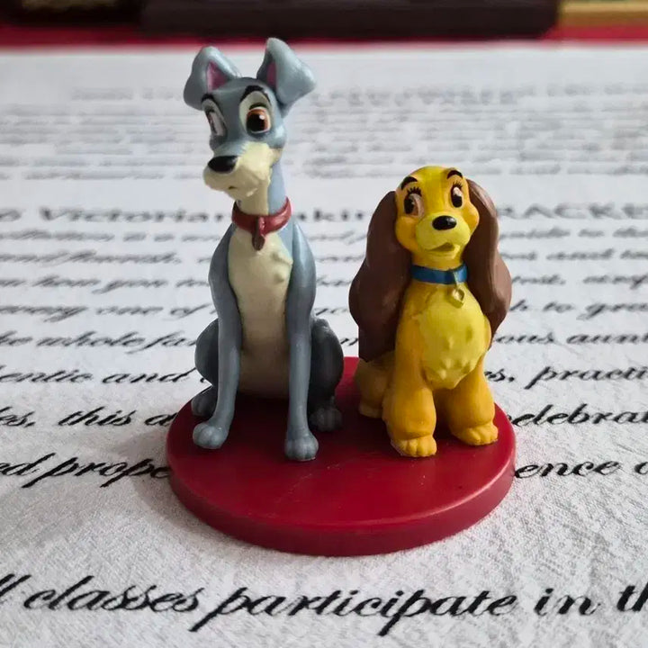 레이디와 트램프 피규어