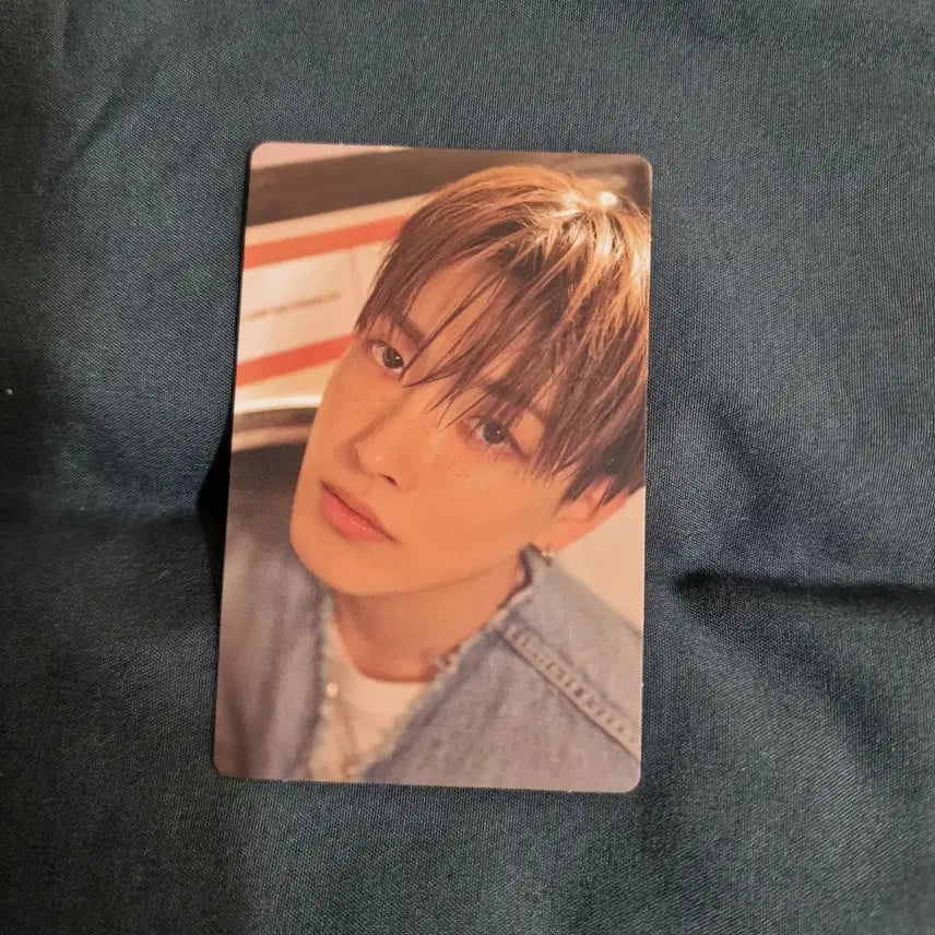 에이티즈 pocaalbum 포카 홍중 QR