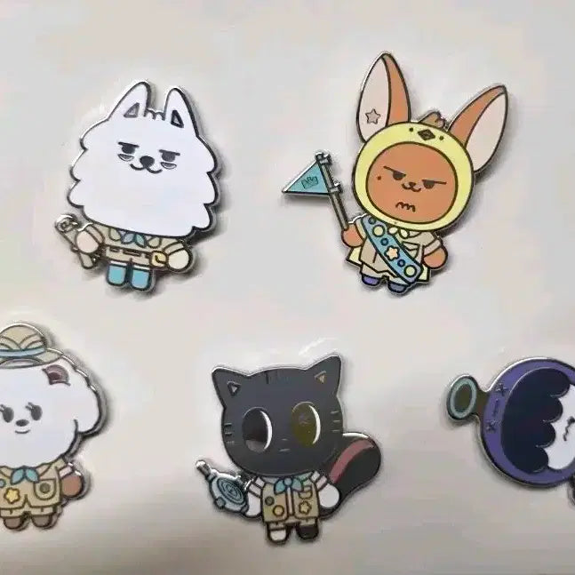 투모로우바이투게더 투바투 뿔바투뱃지 판매 용멍 황춘 밤긋 다고냥 흠냐링