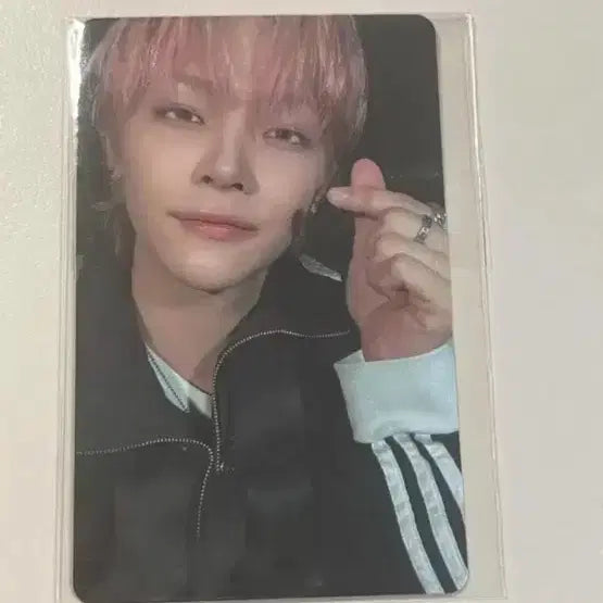 앤팀 니콜라스 위버스 특전 포카 미개봉 양도합니다!