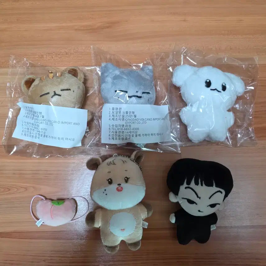 온앤오프 인형(비공굿) 일괄 판매합니다.