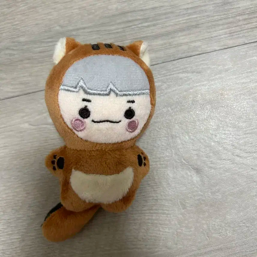 에이티즈 쭝람쥐 인형