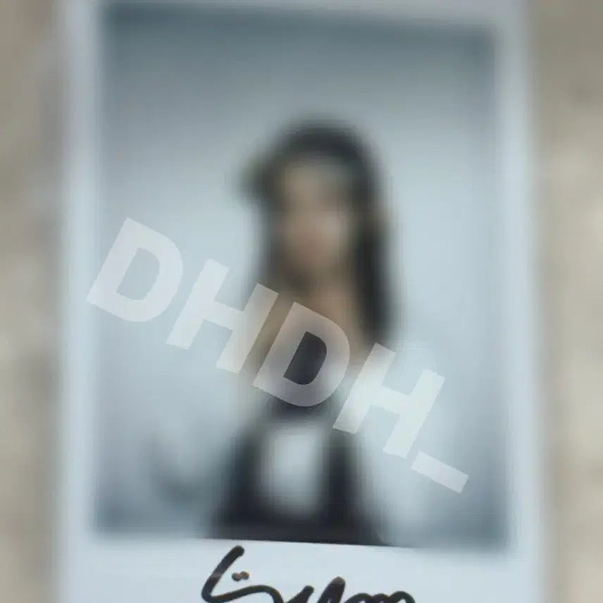 230416 엔믹스 nmixx 설윤 친필 싸인 폴라로이드