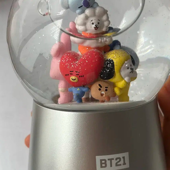 Bt21 스노우볼 무드등
