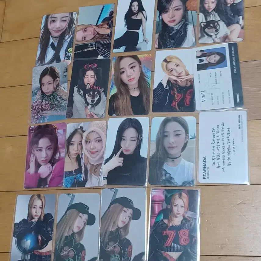 르세라핌 허윤진 초카 엄청 싸게 판매합니다!