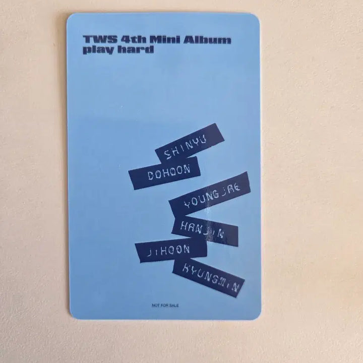 투어스 도훈 play hard 플레이하드 타워레코드 오프라인 럭드