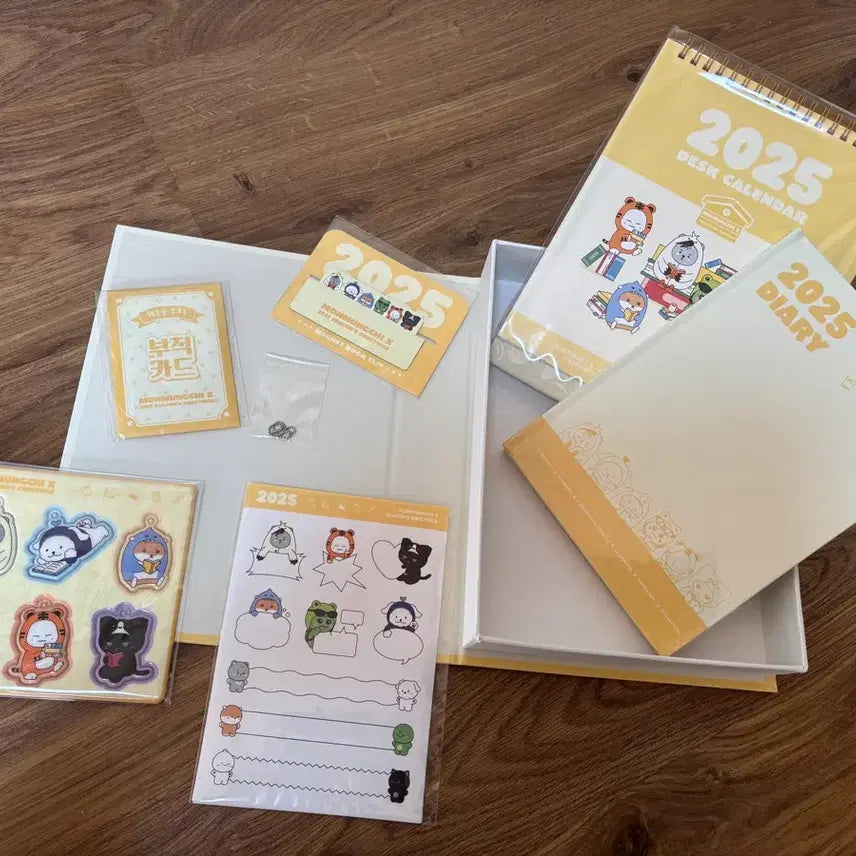 몬뭉치엑스 2025 시즌 그리팅 몬스타엑스 몬엑 MONMUNGCHI X