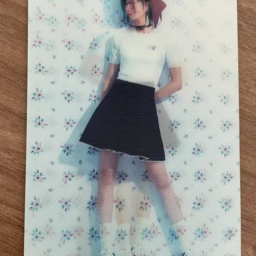 르세라핌 언포기븐 렌티큘러 포카 카즈하