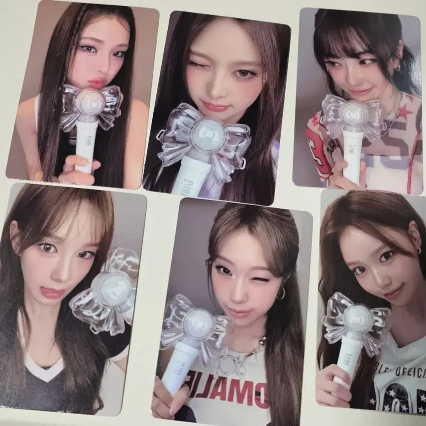 이즈나 응원봉 포카세트 일괄 양도합니다.