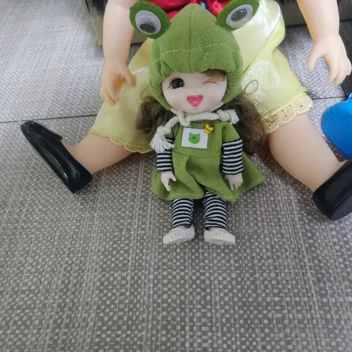 디즈니베이비돌 뮬란,엘사 + (미니관절인형2개)덤.