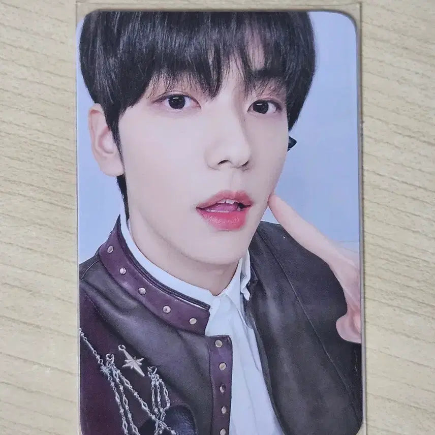 투모로우바이투게더 투바투 수빈 sanctuary 디마뮤 4차 영통 포카