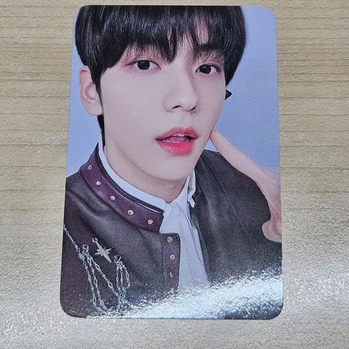 투모로우바이투게더 투바투 수빈 sanctuary 디마뮤 4차 영통 포카