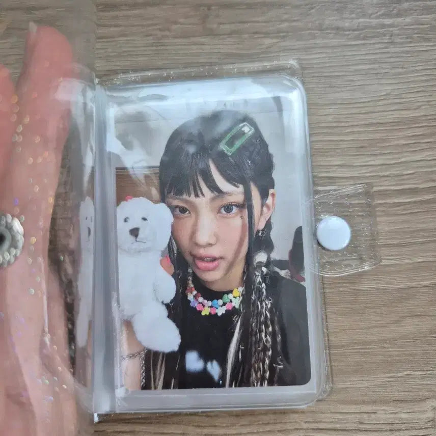 혜인 , 사쿠라, 허윤진, 카즈하, 홍은채 ,박건욱 민윤기 공굿