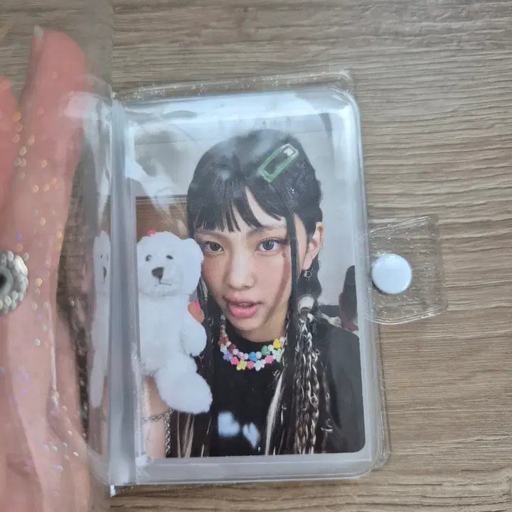 혜인 , 사쿠라, 허윤진, 카즈하, 홍은채 ,박건욱 민윤기 공굿