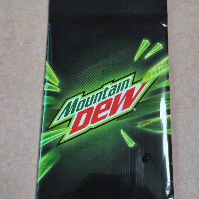 QWER 마운티듀 포카