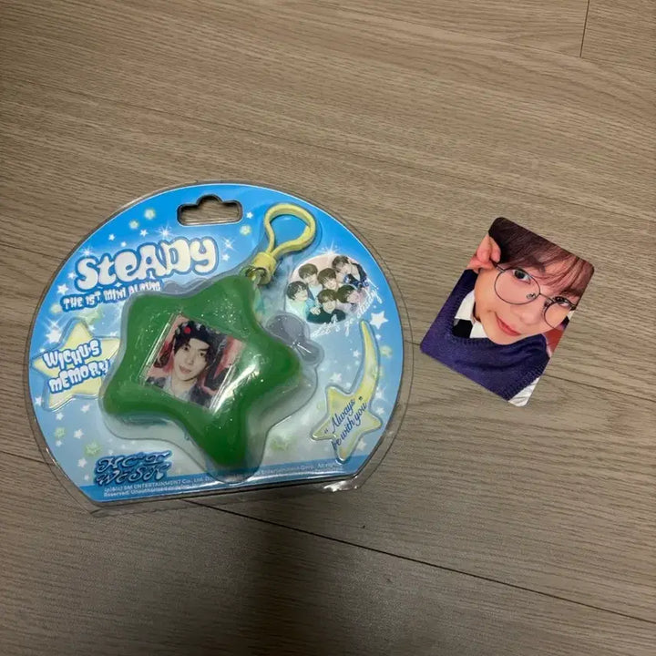 엔시티 위시 스테디 앨범 메로리 키링 버전 료 풀셋