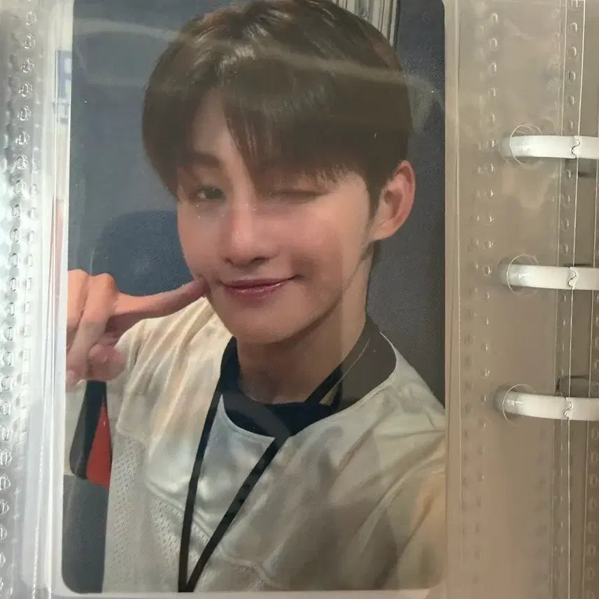 투어스 지훈 hmv 포카