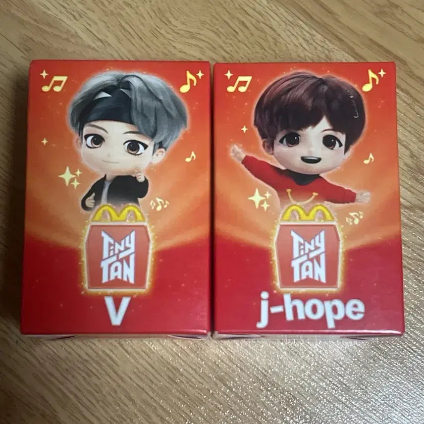 방탄소년단 방탄 맥도날드 타이니탄 해피밀 제이홉 뷔 포카앨범메모리즈인형