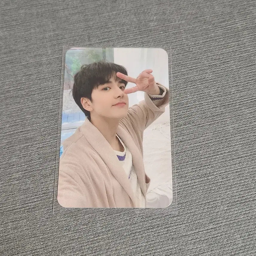 더보이즈 영훈 더비 재팬 포카 판매