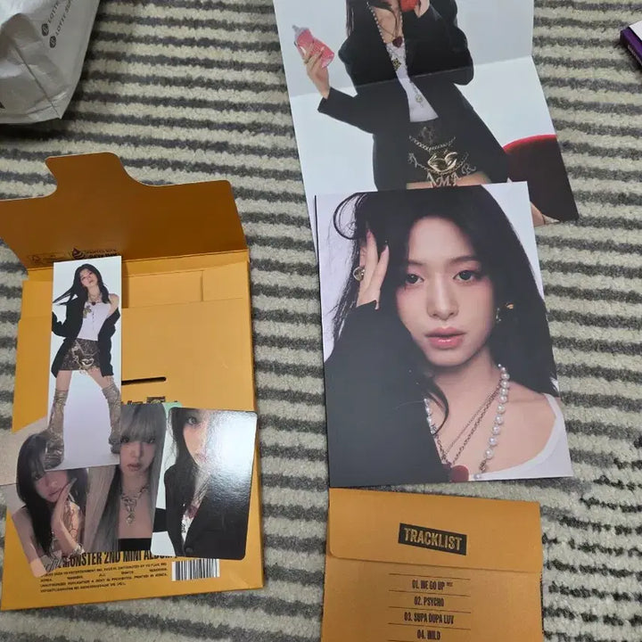 BABYMONSTER  WE GO UP (2nd Mini Album)