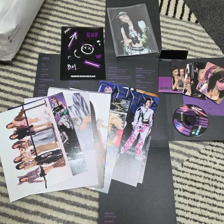 babymonster WE GO UP