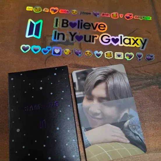 [한정판] BTS 전멤버 포토카드 & 폰꾸스티커