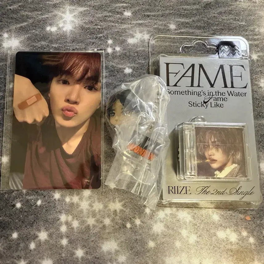 라이즈 성찬 미공포 위버스 럭드 포카