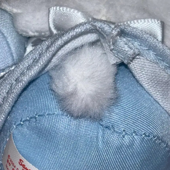 엔시티 위시 리쿠 손민수 엔젤 헬로키티 인형 판매합니다.