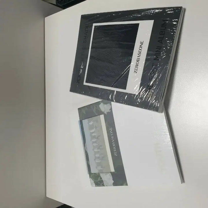 제로베이스원 You had me at HELLO 앨범 2종