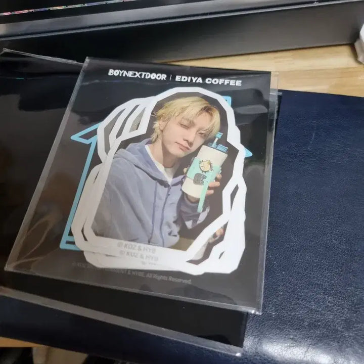 이디야 콜라보 보넥도 판매