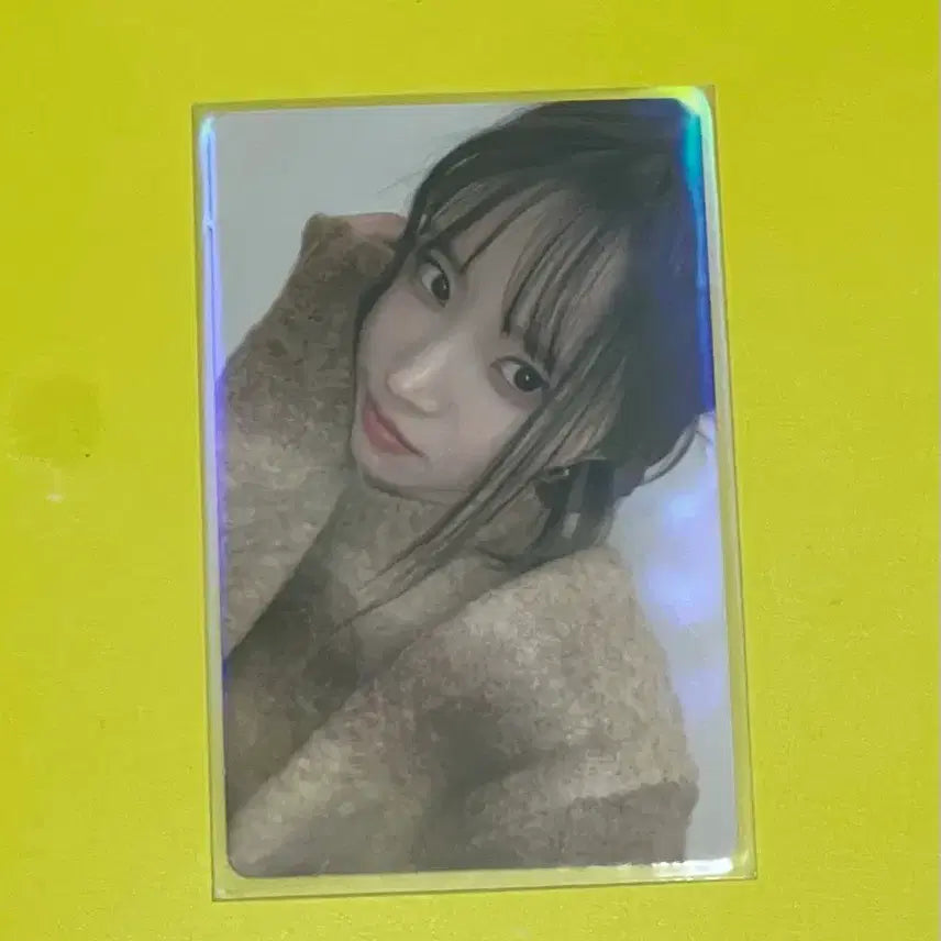 프로미스나인 Unlock My World 위버스샵 특전 송하영 하영