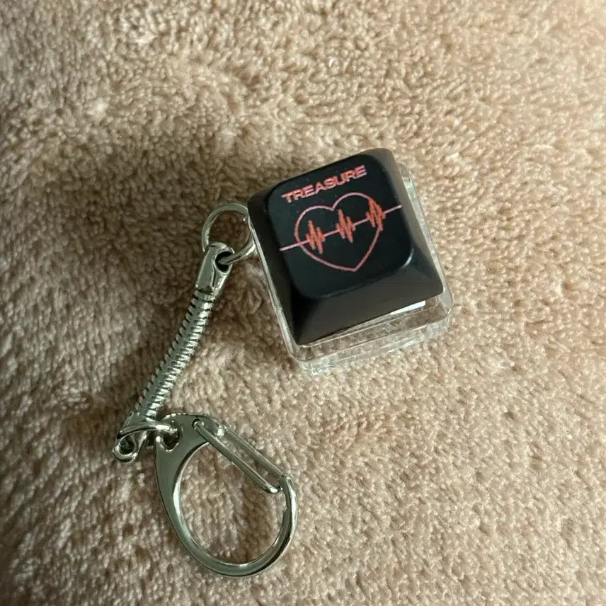 트레저 펄스온 키캡 키링