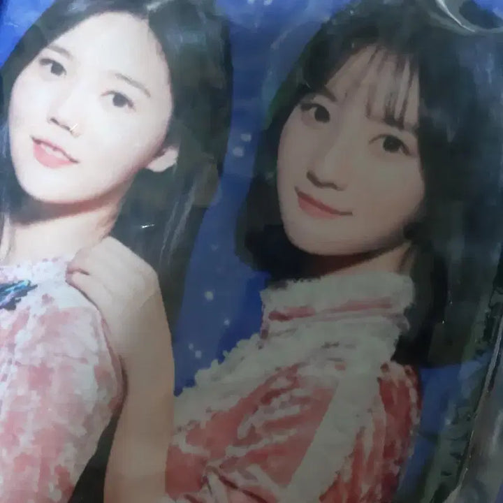 일괄) 오마이걸 비밀정원 사인앨범 + 비밀정원 콘서트 MD 담요