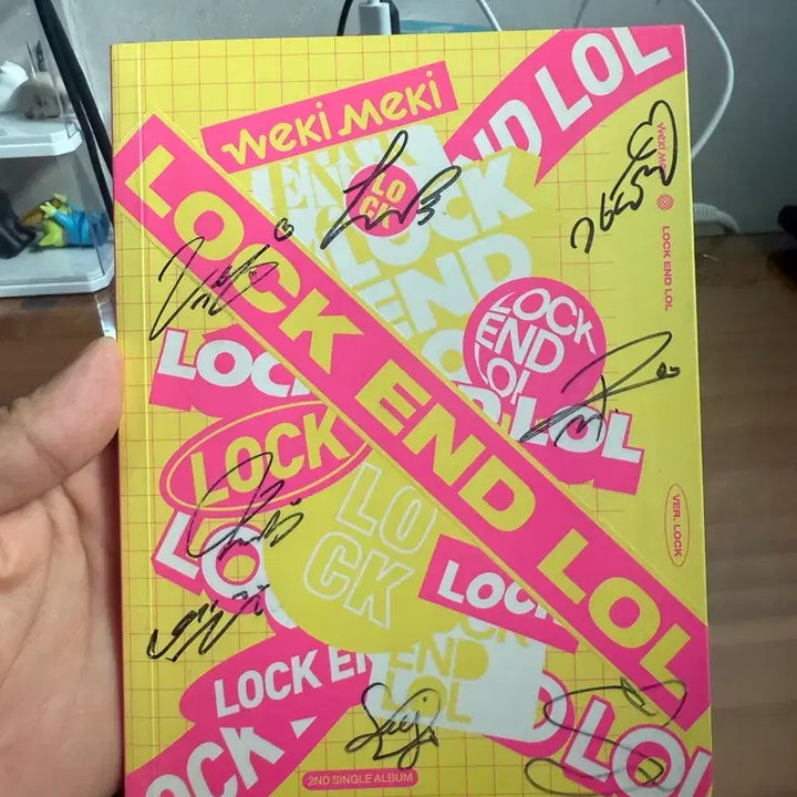 위키미키 친필싸인 비매 앨범