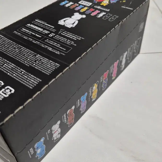 BT21 BTS 베어브릭 미개봉 박스