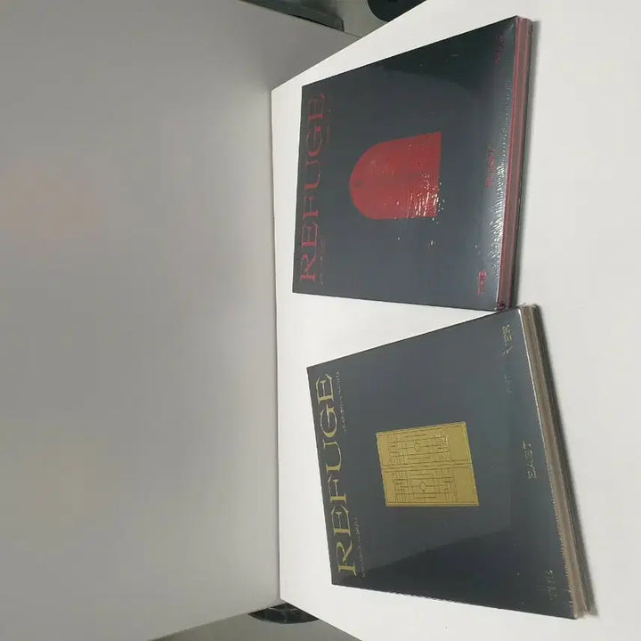 Nogizaka46 Refuge 앨범 EAST/WEST 버전 세트