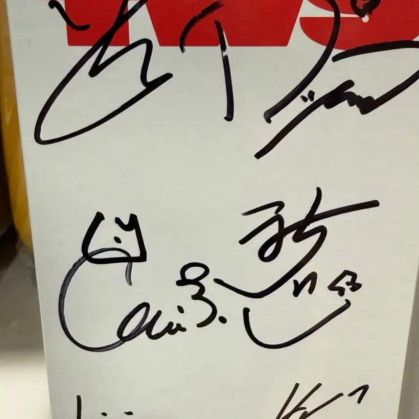 투어스 비매 사인앨범 판매