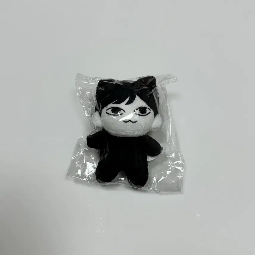 더보이즈 주연 인형 마물쭈