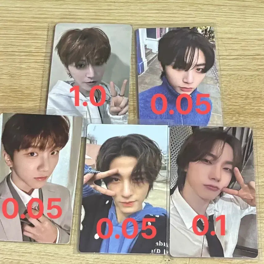 보이넥스트도어 이한 리우 태산 운학 성호 포카