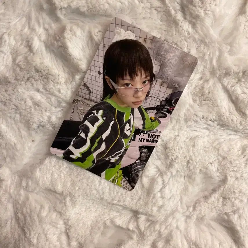 아일릿 모카 낫큐트애니모어 notcuteanymore 포카