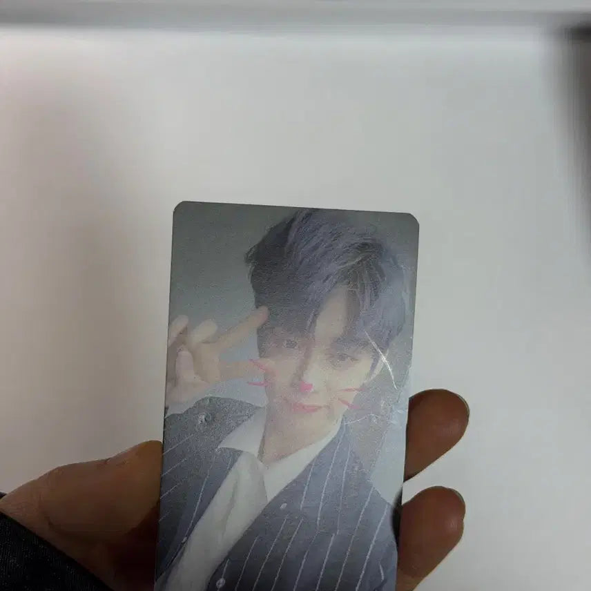 투바투 연준 캣앤독 공방포카 냥 버전