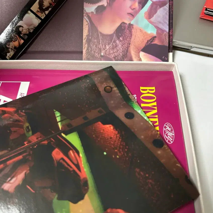 보넥도 Why.. 앨범