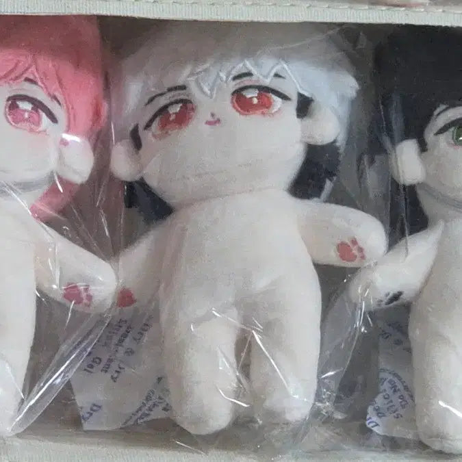 플레이브 비공식인형 양도합니다