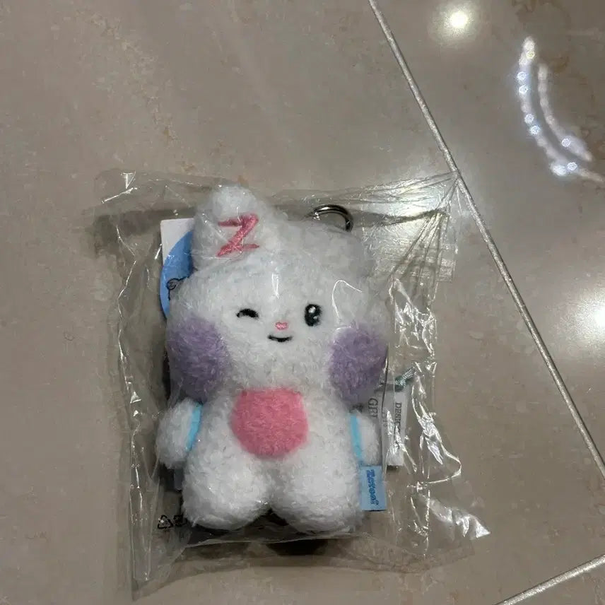 제로베이스원 한유진 유니니 인형