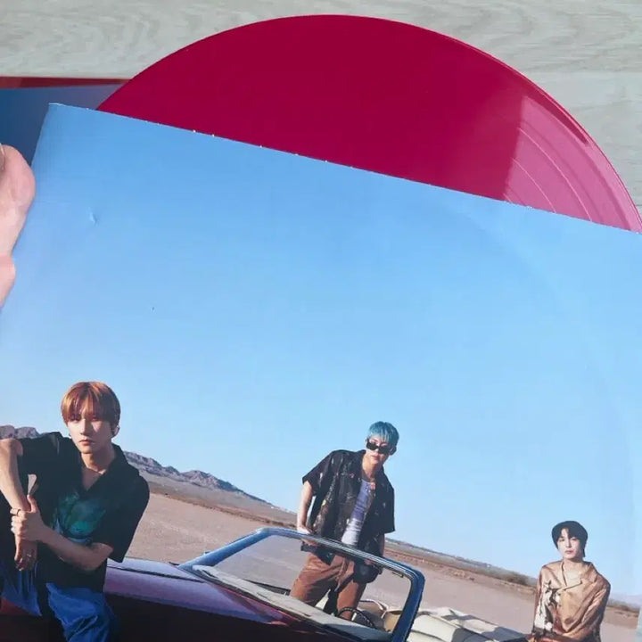 All about luv 몬스타엑스 Lp