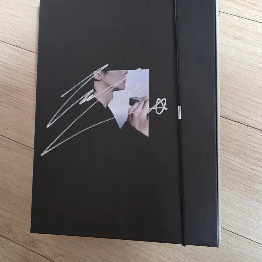 에스엠 SM 엑소 EXO 첸 사라지고 있어 친필사인 비매앨범